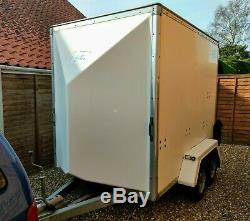 Twin Axle Box Trailer 8x5x6