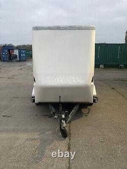 Twin Axle Indespension Tow A Van Trailer 1500kg Box Camper Race 8ft 4ft 6ft