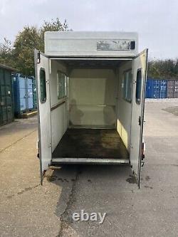 Twin Axle Indespension Tow A Van Trailer 1500kg Box Camper Race 8ft 4ft 6ft