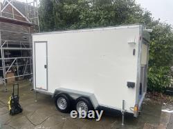 Twin axle Box 5m Trailer Roller Door Mobile Workshop Motor Sport Garage Storage