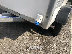 Twin axle box trailer