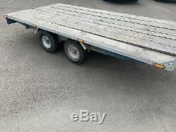 Twin axle flatbed trailer