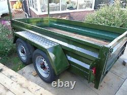 Twin axle heavy duty trailer