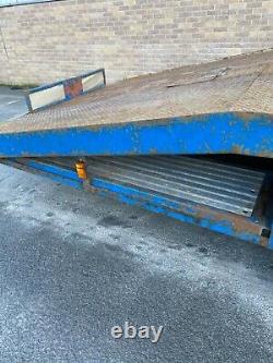 Twin axle low loader trailer