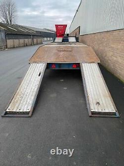 Twin axle low loader trailer