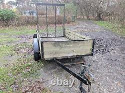 Twin axle trailer new tyres and lights