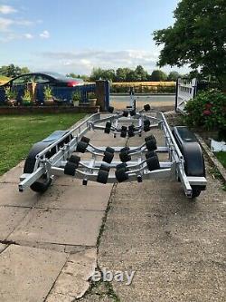 Unbraked twin axle boat trailer suitable for boat up to approx 6M