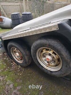 Used car trailer twin axle