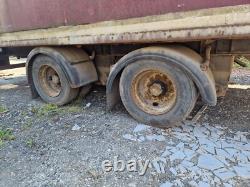 Wheelbase tandem axle twin wheel drawbar trailer on air with sliding side doors