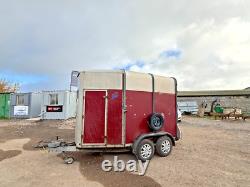 2001 Ifor Williams HB505R Remorque à Chevaux Double Essieu 10ft x 5ft x 7ft pour 2 Chevaux