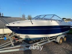 Bayliner 192 Discovery Cuddy Cabin 2007 avec remorque à double essieu