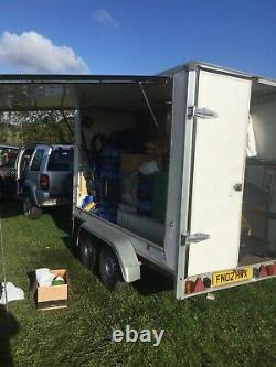 Box Trailer Twin Axle Market /show Lift Up Side Bons Freins Et Lumières