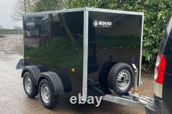 Boxxa 855TB 8' x 5' x 5' Remorque à double essieu freinée 2600kg Rampe noire