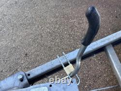 Eco Trailer Velocity 2021 remorque de course à double essieu 3000 kg 4x4 4 roues motrices