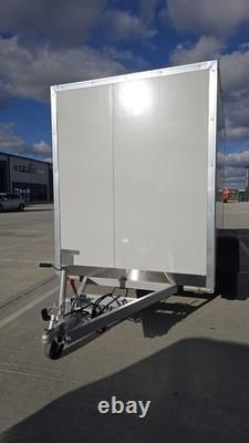 NOUVEAU Remorque à Cargo de 3 Mètres à Double Essieu 2500KG PTC Avec Éclairage Intérieur