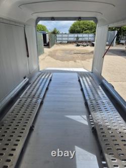 Nouveau remorque fermée Debon C2000 pour voiture 3500 kg de PTAC essieu tandem 5,5 m x 2,2 m x 2,45 m
