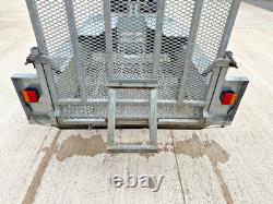 REMORQUE DE PLANTE INDESPENSION 9' x 5' 2700 KG BRUT