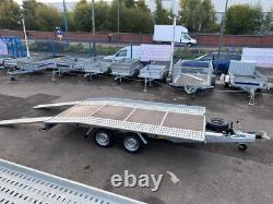 Remorque BEAVER TAIL à double essieu 13,4 pi x 6,9 pi 4 m x 2,1 m 2700 kg TAILLE DES ROUES 13<br/>  