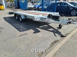 Remorque BEAVER TAIL à double essieu 15 pi 6,6 pi 4,5 m x 2 m 2700 kg TAILLE DES ROUES 10