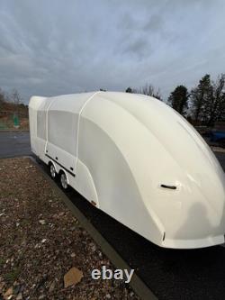 Remorque Eco-Trailer Velocity iQ / remorque de course fermée couverte de 3000 kg