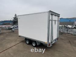 Remorque à caisse 3m x 1,8m 2700kg avec rampe arrière, double essieu, 10ft x 6ft x 6ftH