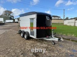 Remorque à caisse à double essieu Debon C500 d'occasion + porte + côtés en aluminium 2600KG PTAC ? SANS TVA