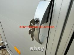 Remorque à caisse à double essieu Debon C700 12 pieds d’occasion 2025 rampe + porte + côtés en aluminium TVA incluse