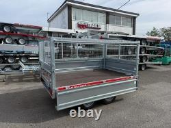 Remorque à double essieu de 750 kg 250 cm x 150 cm / 8 pi x 5 pi avec filet et côtés rabattables