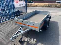 Remorque à essieux doubles non freinée Plateau 750 kg 2,64 m x 1,25 m 8,7 x 4,1 pi