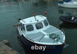 Remorque de bateau à double essieu, robuste, comprend un bateau de pêche Colvic Fisher 20