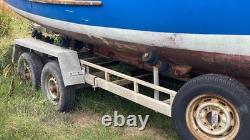 Remorque de bateau à double essieu, robuste, comprend un bateau de pêche Colvic Fisher 20