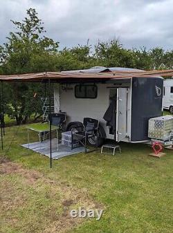 Remorque de camionnette à double essieu Debon Roadster C500 convertie en camping-car