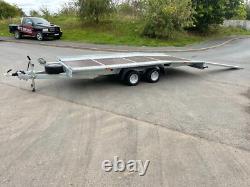 Remorque de transport de voiture 14,7 pieds x 6,8 pieds 2700 kg Remorque à double essieu 4,5 m x 2,1 m
