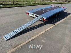 Remorque de transport de voiture à double essieu 4,5 m x 2,1 m 2700 kg 14,7 pi x 6,8 pi Prix + TVA