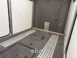 Remorque de transport de voiture fermée à double essieu 2024 Brian James RT7 18 pieds x 6 pieds 9 pouces