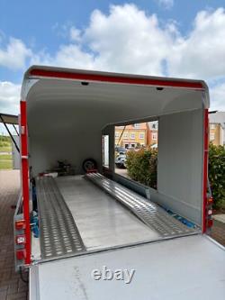 Remorque de transport de voitures fermée Debon C2000 Box Van
