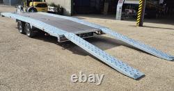 Remorque de voiture à plateau incliné Bateson 355B 5m x 2.1m 3500kg à double essieu, treuil et rampes Remorque de voiture à plateau incliné Bateson 355B 5m x 2.1m 3500kg à double essieu, treuil et rampes