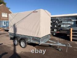 Remorque double essieu 10 × 5 pieds avec armature haute et bâche NON FREINÉE 750 kg 300 cm × 150 cm
