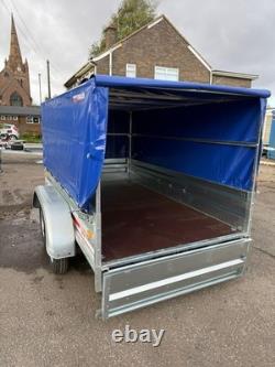 Remorque double essieu 8ft x 4,4ft 750kg avec cadre et couverture haute de 80 cm robuste