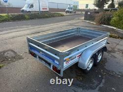 Remorque double essieu non freinée 8ft x 4.4ft 750kg robuste avec plancher en contreplaqué