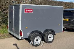 Remorque fourgon Cargo Boxxa 855TB 8' x 5' x 5' à double essieu freinée 2600 kg