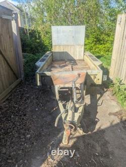 Remorque porte-engins à double essieu Ifor Williams GH94BT, dimensions intérieures 9' x 4'
