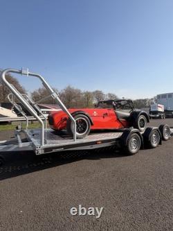 Tiki 3500 kg, remorque porte-voiture à deux essieux. Pas Brian James Trailers.