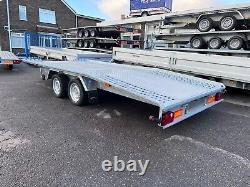 Transporteur de remorque de voiture 2700kg Jupiter Double Essieu 15 pi 6,6 pi 4,5 m x 2 m